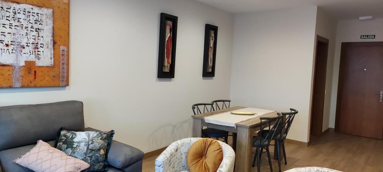 Divina 10 Apartment Avilés Екстериор снимка