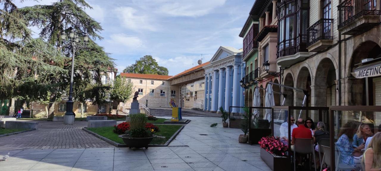 Divina 10 Apartment Avilés Екстериор снимка