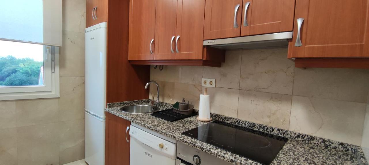 Divina 10 Apartment Avilés Екстериор снимка